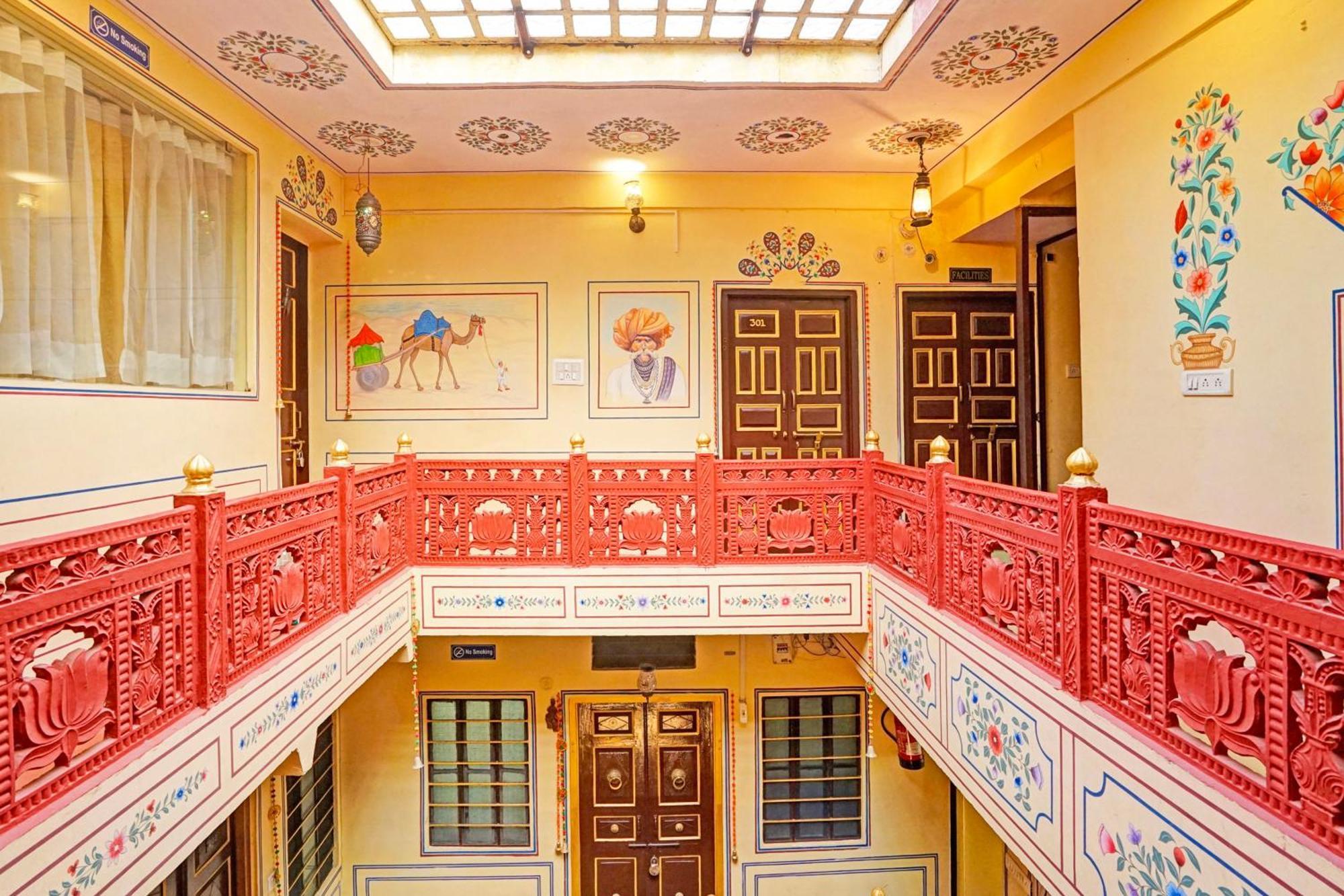 מלון ג'איפור Super Collection O Ramganj Near Hawa Mahal מראה חיצוני תמונה